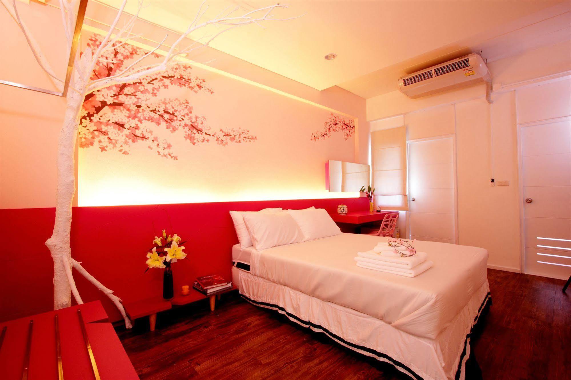 U431 Chaengwattana Hotel Nonthaburi Exterior photo