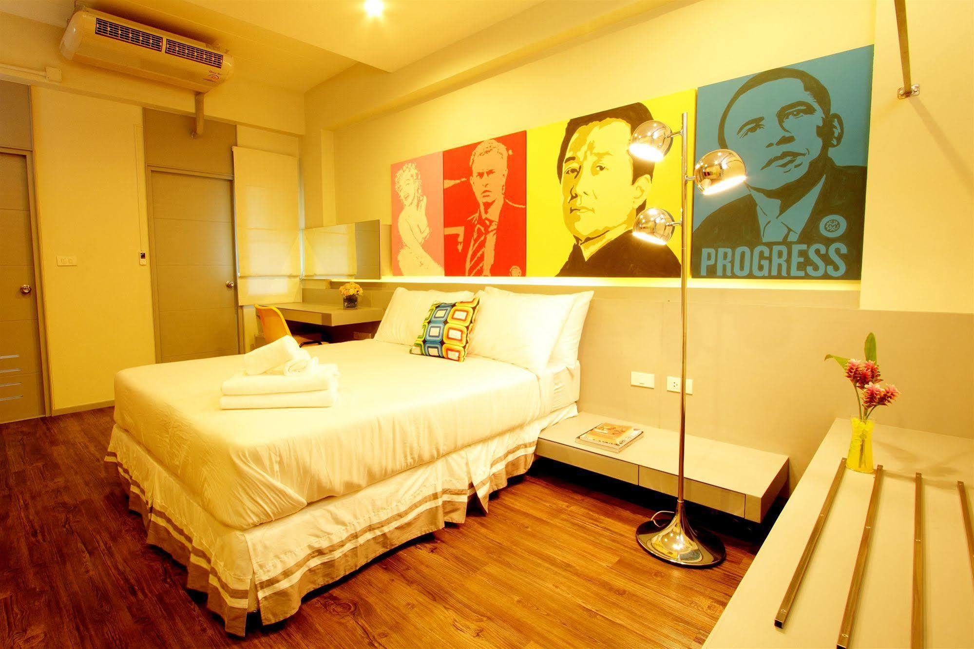 U431 Chaengwattana Hotel Nonthaburi Exterior photo